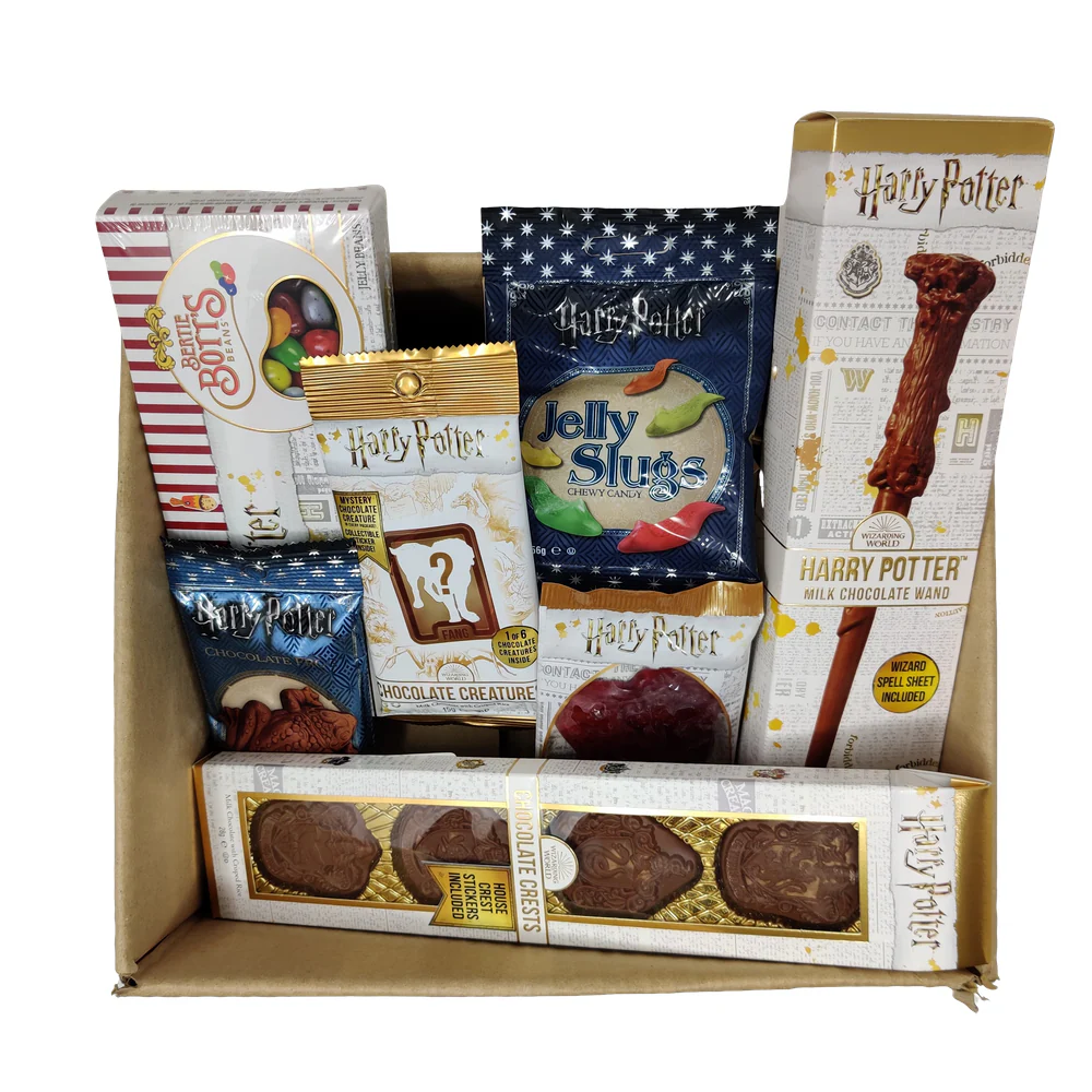 Americanbox Magica con tutti i prodotti Harry Potter, almeno 9 prodotti tra caramelle e cioccolato