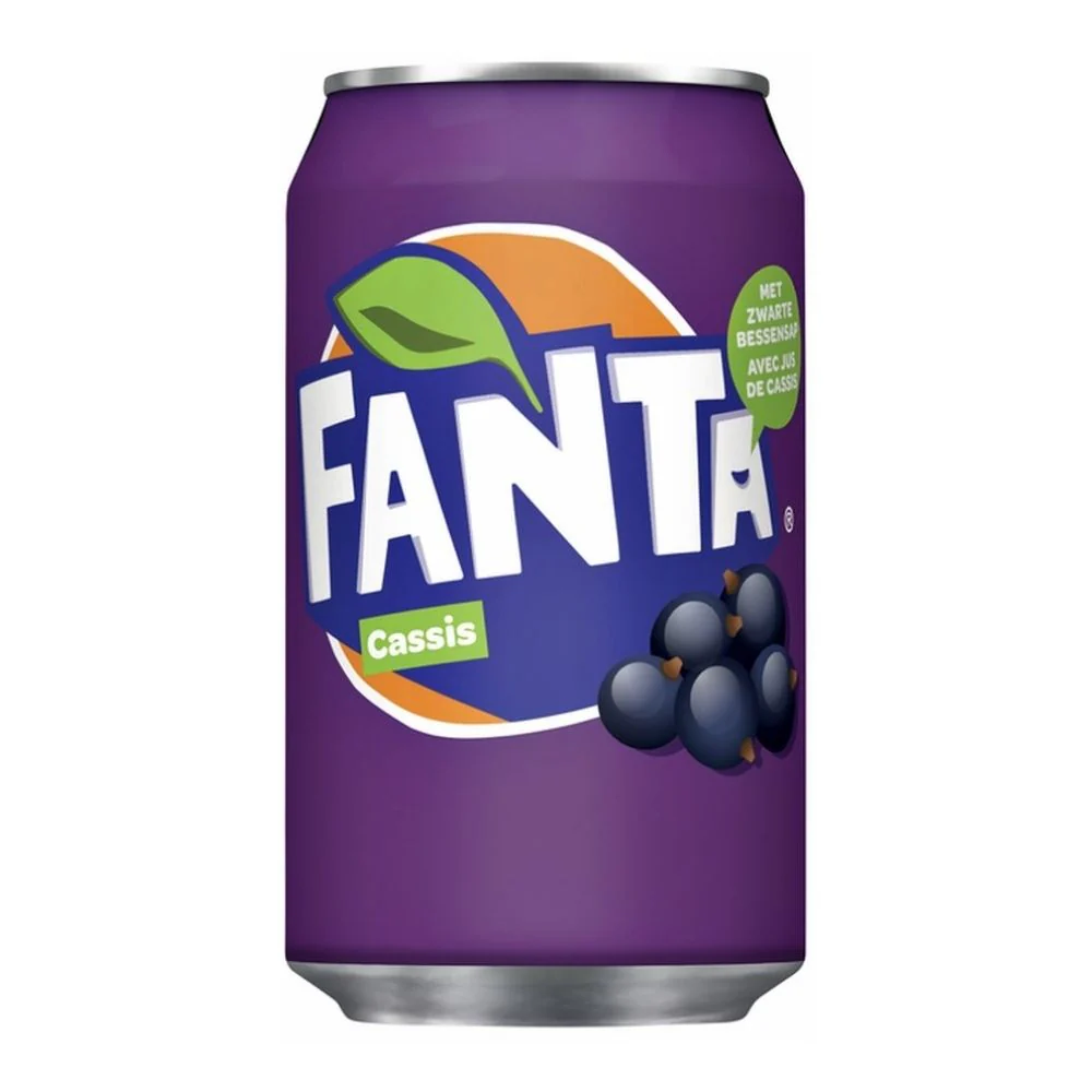 Fanta Cassis, bevanda al sapore di ribes nero da 330ml