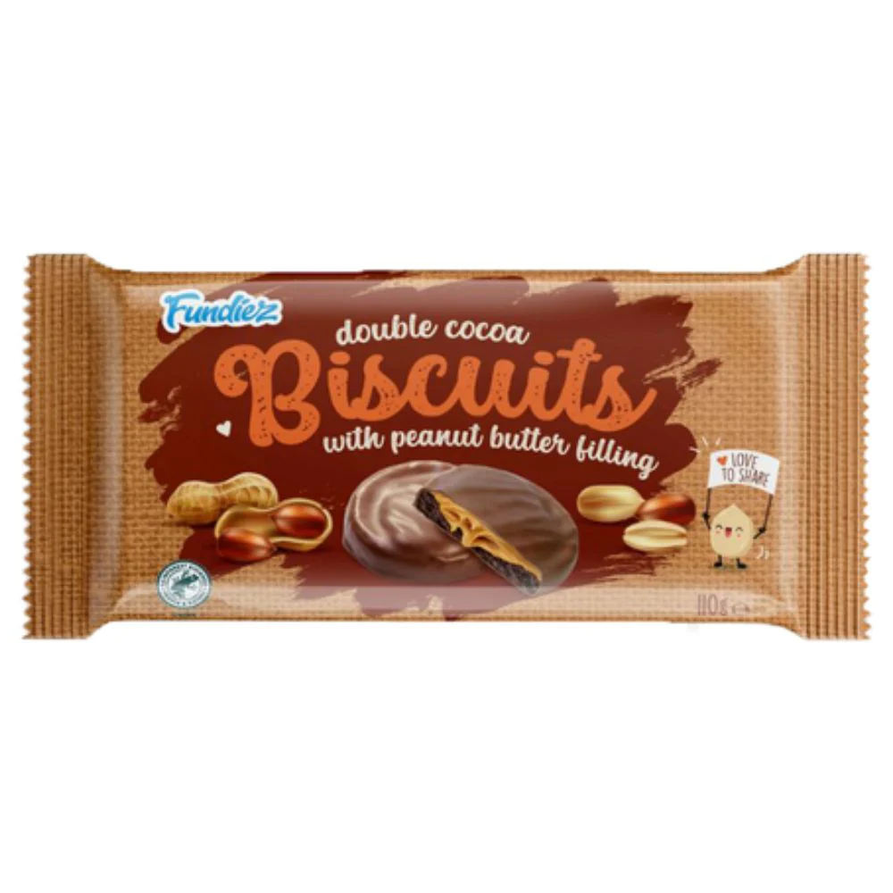 Fundiez Double Chocoa Biscuits With Peanut Butter Filling, biscotti al cacao con ripieno di burro di arachidi ricoperto di cioccolato al latte da 110g