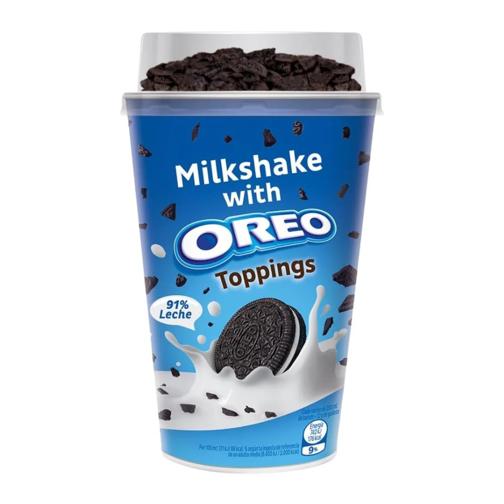 Oreo Milkshake With Oreo Toppings, milkshake con biscotto al cacao da 200ml